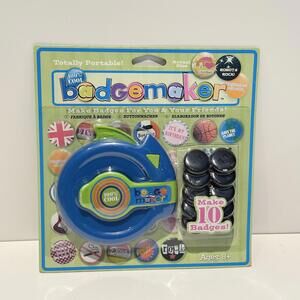 100% Cool Badgemaker Badge Maker Kit Pin Maker